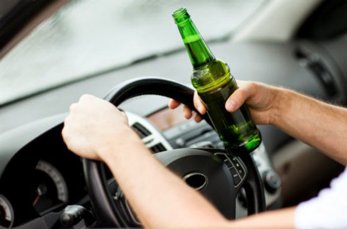 Bețivani la volan care oricând ne pot pune viața în pericol
