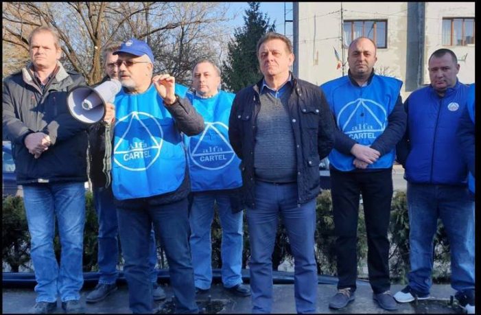 Probleme pentru sindicatul Electrolux. Oamenii încep să își dea demisia din sindicat