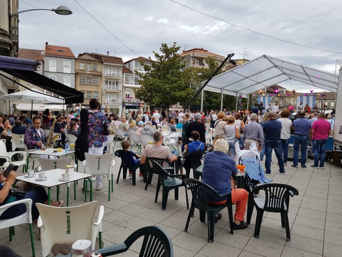 Sătmărenii au reprezentat România la un festival folocloric din Spania. Cu cântec, vin și pălincă