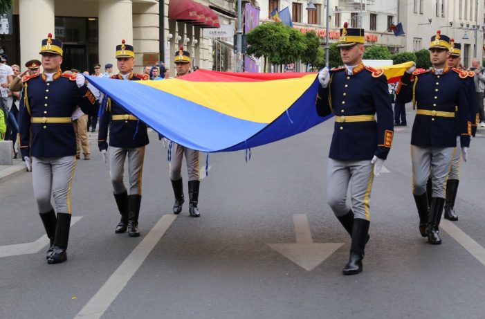 Ministrul Apărării, Gabriel Leș:”Ziua Drapelului Național este o sărbătoare a noastră, a tuturor !”