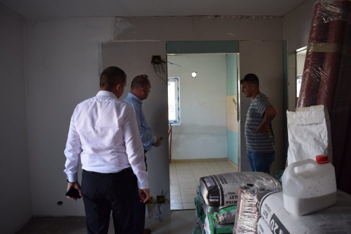 Raid inopinat al prefectului și al șefului național al ANL pe un șantier din Satu Mare. Ce au găsit (galerie foto)