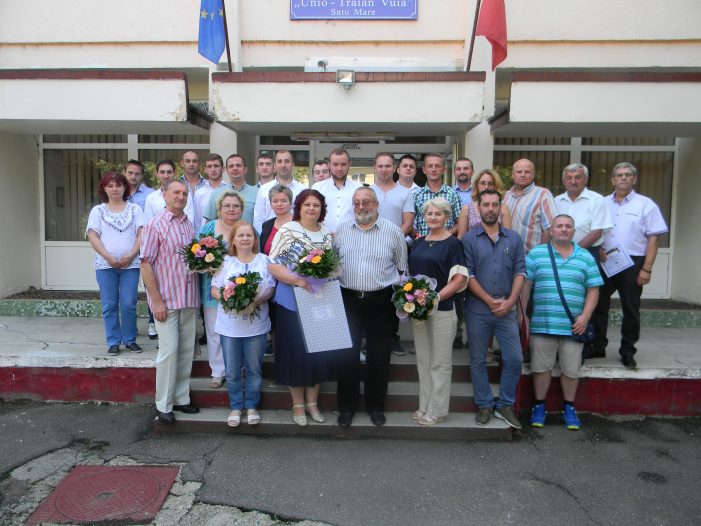 Au fost doi șefi de promoție la final de școală la postliceala „UNIO TRAIAN VUIA”