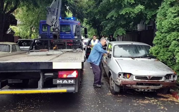 Foto-document: când a dispus primarul Kereskenyi săltarea mașinilor abandonate din Satu Mare ?