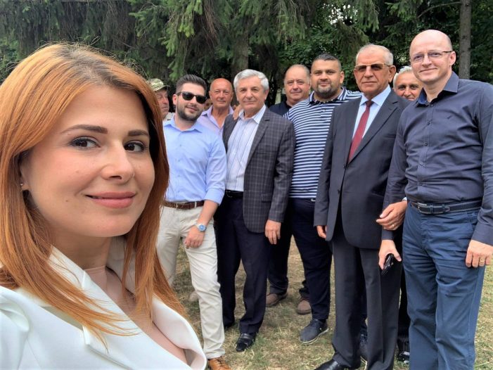 Ioana Bran, expansivă și empatică la sărbătoarea Zilelor Tășnadului (galerie foto)