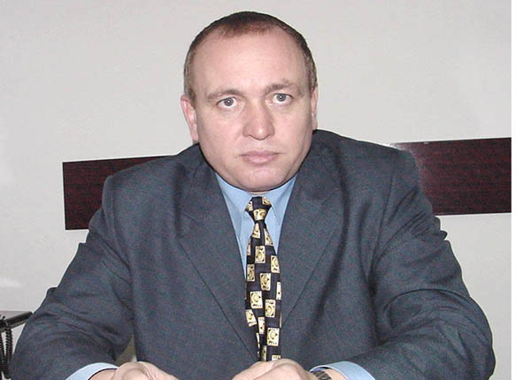 Fost mare șef al Poliției Județului Satu Mare, amendat de un agent de la Rutieră. Și a mai pierdut și un prim proces (foto)