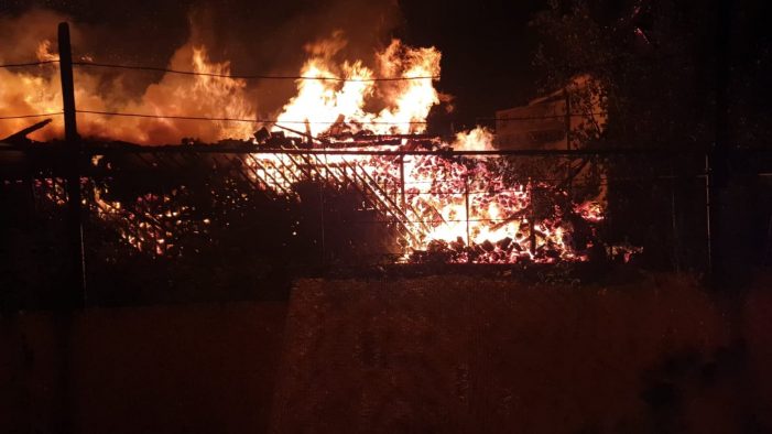 Incendiu uriaș în județ! Intervenție de 4 ore a pompierilor (galerie foto-video)