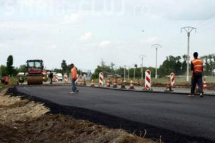 Patronii firmelor de construcții de drumuri din județul Satu Mare, loviți ”la temelie” de OUG 114