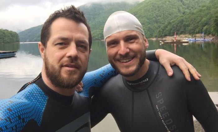 Sătmărenii sunt invitați să cumpere distanțe de înot pentru copii bolnavi de cancer. Campania poate include lacul de la Călinești Oaș (foto&video)