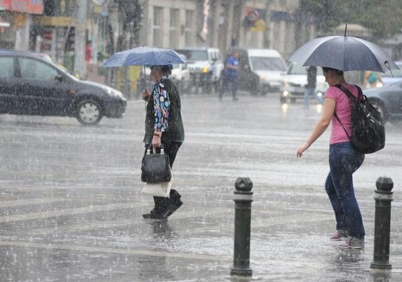 COD GALBEN de averse și vijelii în județul Satu Mare. Cât e valabil