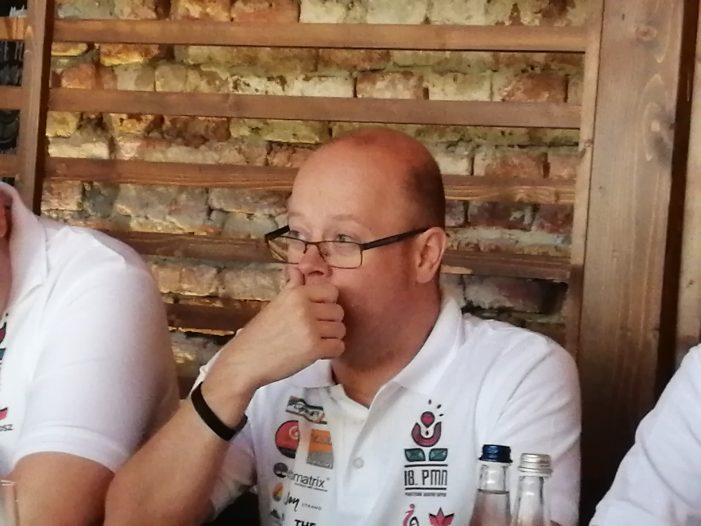 Primarul Kereskenyi îl aduce la Satu Mare pe ÁKOS, cel mai scump artist din Ungaria. La ediția a 18-a a Zilelor Partium (foto)