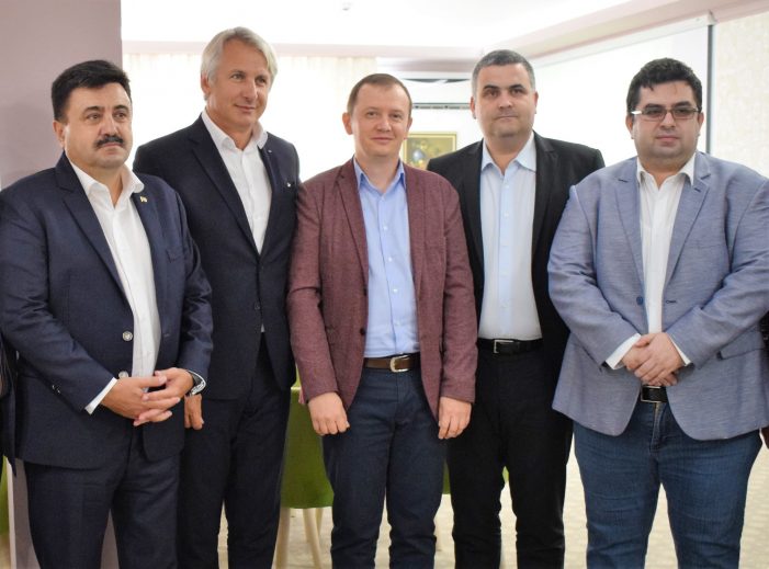 FOTO. Se oferă 10.000 de euro fiecărei familii românești care se repatriază. Miniștri, secretari de stat și parlamentari la „Ziua Diasporei – Negrești Oaș este Acasă!”