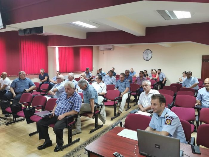 Cum i-au instruit pompierii sătmăreni pe primarii din județ (foto)