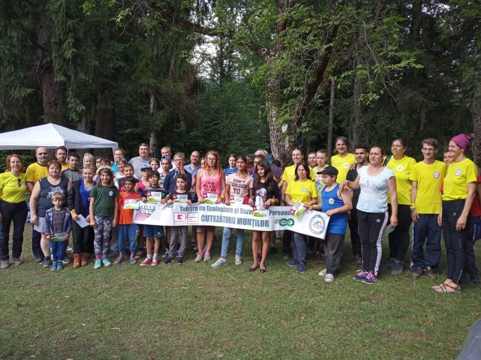 Tabără special organizată de CUTEZĂTORII MUNȚILOR pentru zeci de copii aflați în plasament (galerie foto)