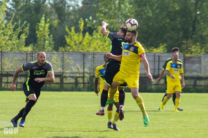 Olimpia Satu Mare a pierdut cu 2-3 meciul cu echipa din Zalău contând pentru Cupa României. Și a primit donații de peste 500 de lei (galerie foto)