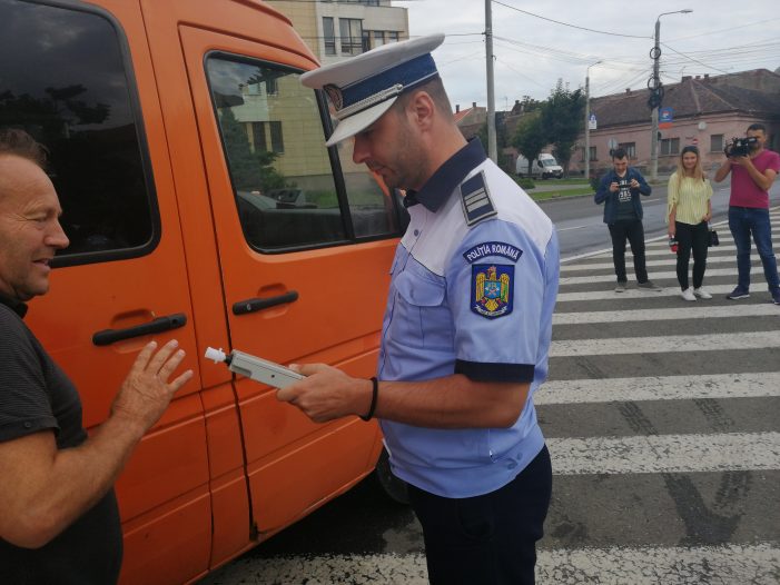 Polițiști sătmăreni neplictisiți – au avut sute de motive pentru a distribui amenzi