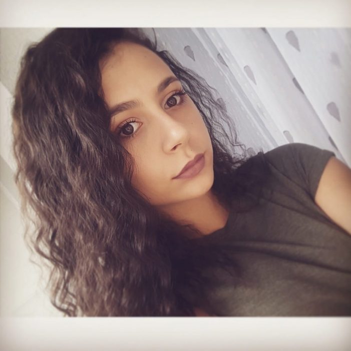 Fiind singura din județ care a luat media 10 la bac, Iulia Teodora Bărăian va primi și bani. Despre ce sumă e vorba (foto)