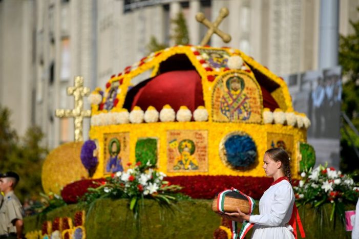 Ziua națională a Ungariei, marcată printr-o expoziție la Carei (foto)