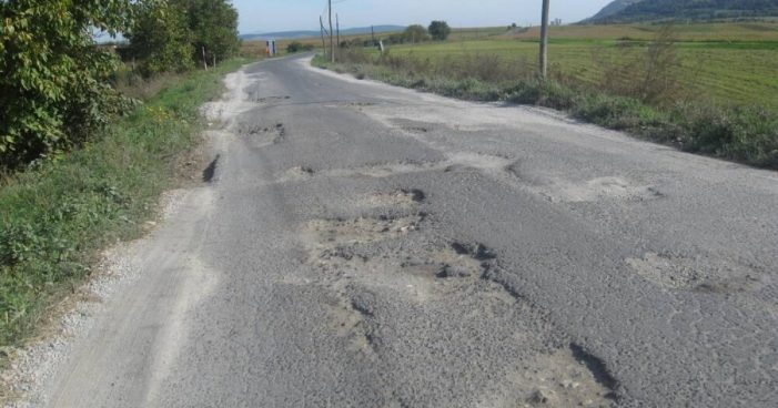 Cei care folosesc „autostrada Codrului” au acum un exemplu de luptă cu Consiliul Județean Satu Mare