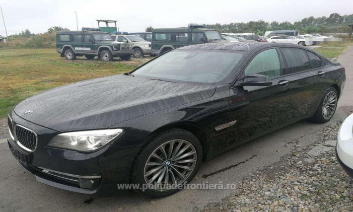 „Cărăușul” unui BMW furat în Germania, prins la Petea (foto)