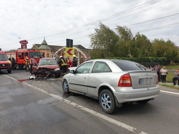 Accidentul grav de azi de la Botiz. Primele concluzii ale polițiștilor rutieri sătmăreni (galerie foto)