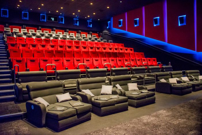 FOTO-VIDEO. Începând de azi, sătmărenii sunt invitați la noul cinematograf CINEPLEXX! Lista filmelor de la deschiderea oficială