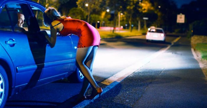 JUSTIȚIE. Infarctul în cursul unui act sexual din timpul unei deplasări de serviciu este accident de muncă