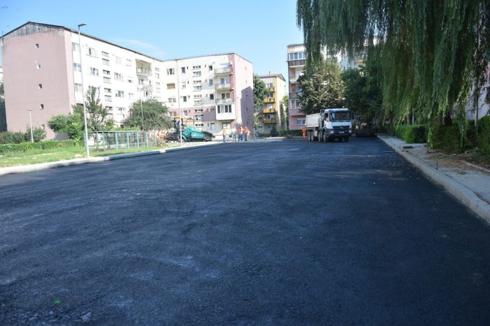 Parcarile din Micro 17 sunt aproape gata (Foto)
