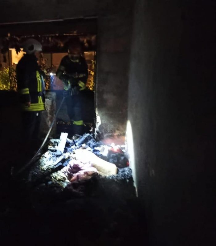 Ce spun pompierii despre incendiul din Micro 16?