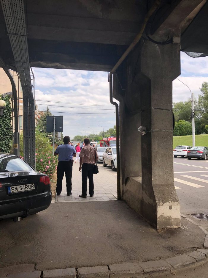 Sinucidere sau accident în cazul femeii cazute de la etajul Palatului Administrativ ? (Foto)