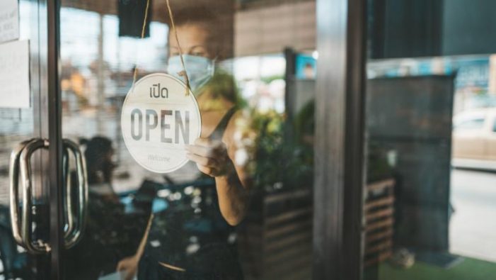 Toate restaurantele se redeschid de la 1 septembrie