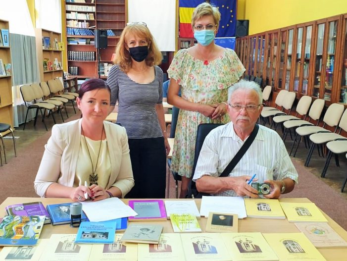 Colectie de carti donata Bibliotecii Judetene Satu Mare (Foto)
