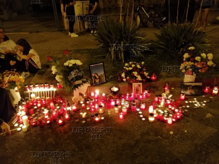 Zeci de candele și rugăciuni inaltate în memoria Karinei (Foto)