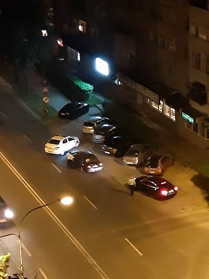 Și-a încercat indemanarea, dar și franele, pe bulevard. Poliția i-a tăiat calea (Foto)