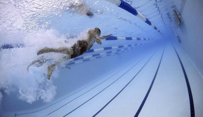 Piscinele interioare rămân închise