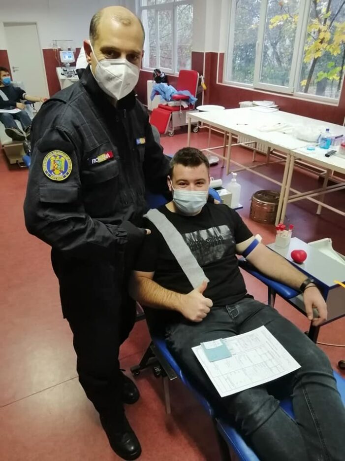 Jandarmii doneaza sânge ! (Foto)