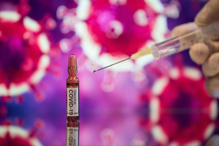Cât durează imunitatea dată de vaccinul anti-Covid