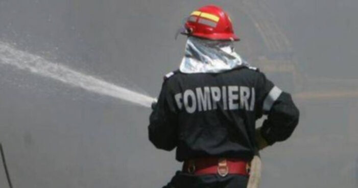 Hornul unei case a luat foc