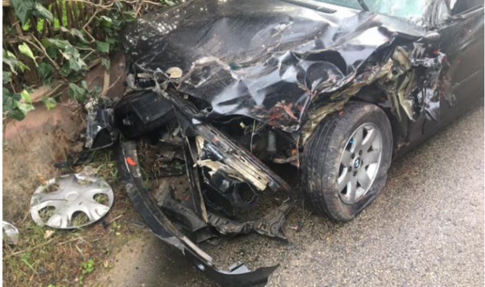 Tamponare cu trei răniți ! O mașina cu romani la bord, implicata în accident ! (Foto)