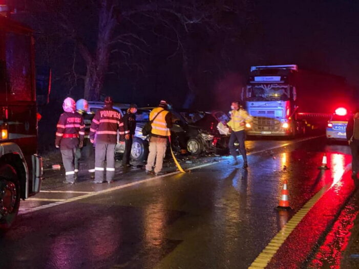 Accident cumplit. Un mort și doi răniți (Foto&video)