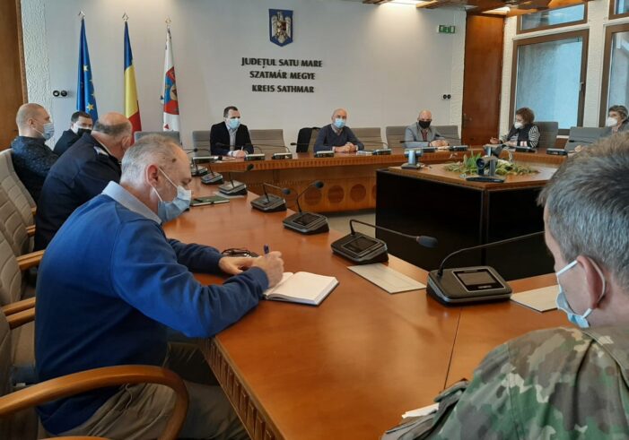 7 școli din judet în scenariul roșu