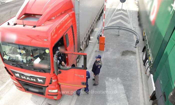 Trafic intens la automarfare, la graniţa cu Ungaria
