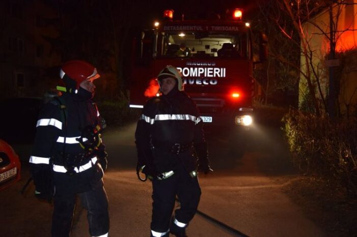 Tragedie in judetul vecin. Trei oameni au ars de vii in casa