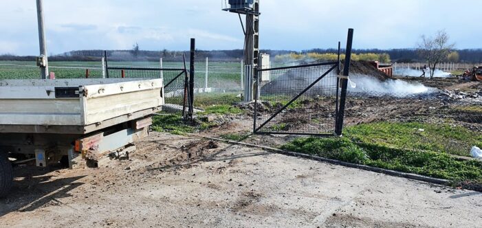Amendat cu 10.000 de lei. A dat foc unor ambalaje (Foto)