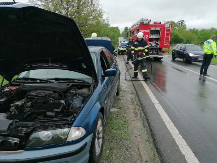 Incendiu la o masina în Negrești-Oaș (Foto)