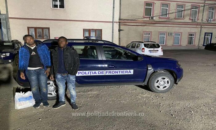 Un camerunez si un senegalez, prinsi la Oar (Foto)