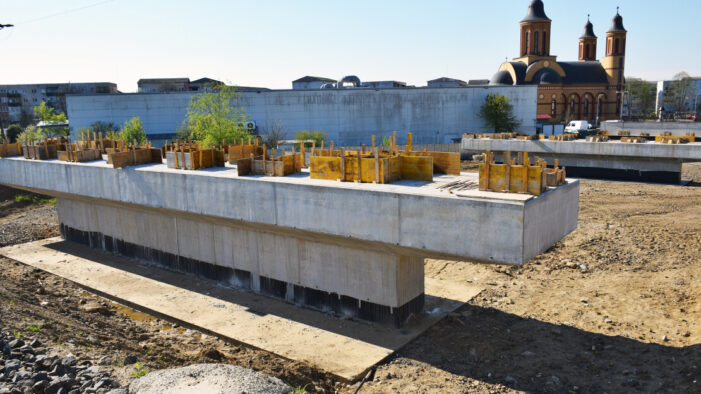 Stadiul lucrarilor la podul de la strand: E in grafic !