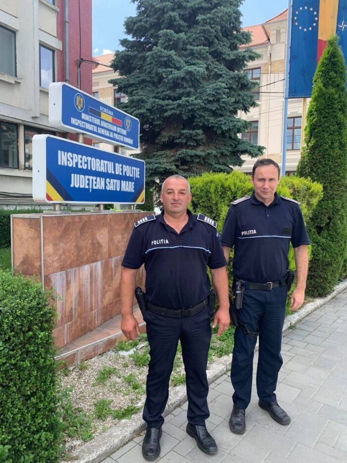 Satmarenii Antal si Daniel, felicitati de Politia Romana. Au salvat un om (Foto)