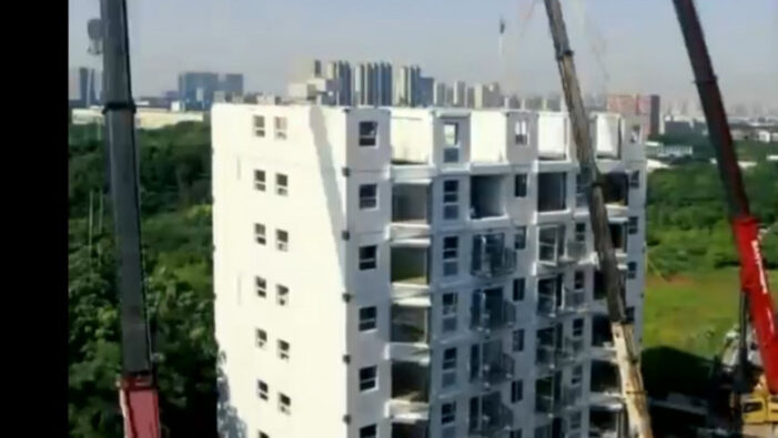 Cum au reușit chinezii să construiască un bloc de 10 etaje în 29 de ore