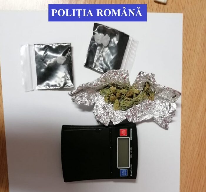 Tanar din Turt, prins cu droguri