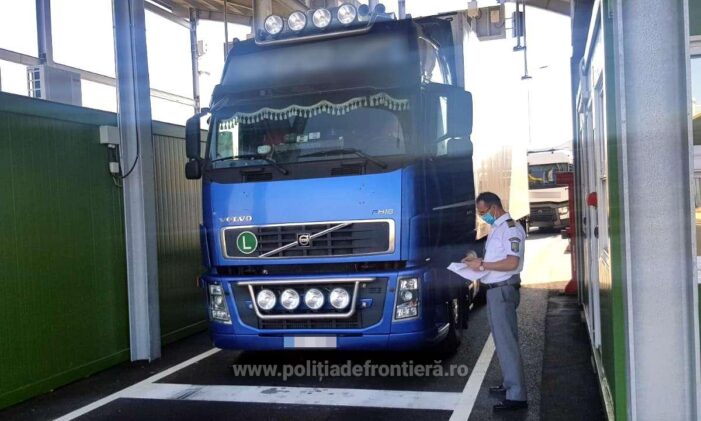 Circulatia TIR-urilor restrictionata in Ungaria. Vezi cand